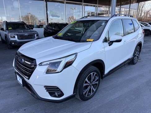 Certified 2023 Subaru Forester Limited image 9