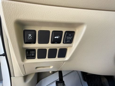 Used 2013 INFINITI JX35 AWD w/ Premium Pkg image 26