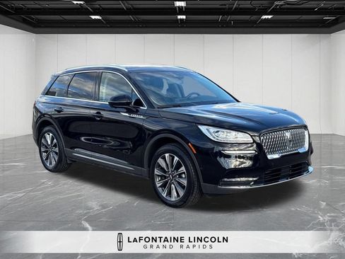 Certified 2022 Lincoln Corsair Reserve w/ Equipment Group 201A AWD/4WD image 7