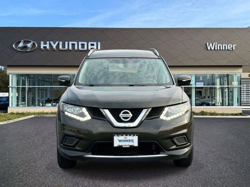 Used 2015 Nissan Rogue SV w/ SV Premium Package AWD/4WD image 6