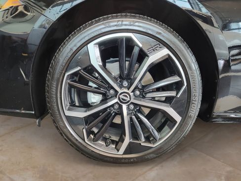 Certified 2025 Nissan Altima 2.5 SR FWD image 27
