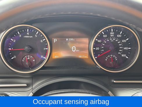 Used 2023 Kia Carnival LX FWD image 19