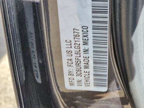 Used 2020 RAM 2500 Laramie image 25