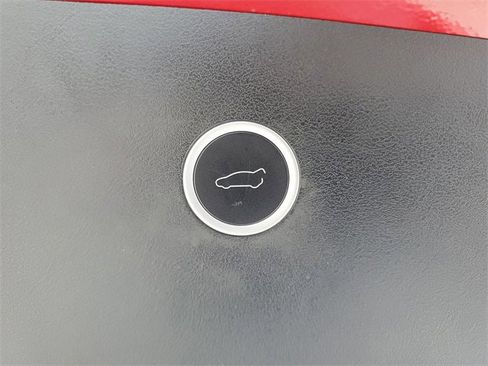 Used 2018 Tesla Model X 100D image 11