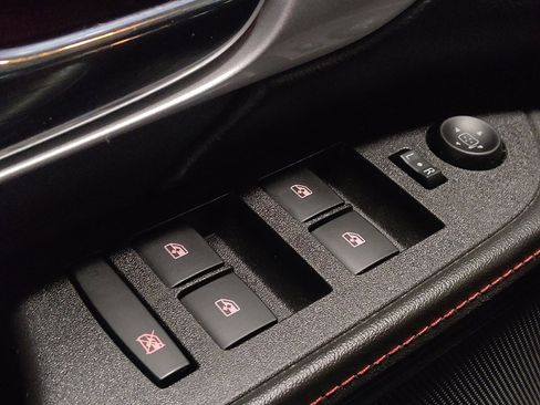 Used 2015 GMC Terrain Denali image 27