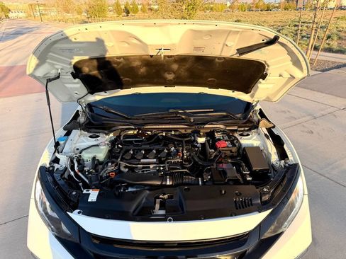 Used 2020 Honda Civic EX image 10