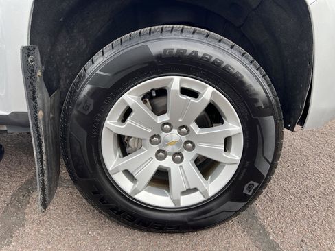 Used 2019 Chevrolet Colorado LT w/ LT Convenience Package image 9