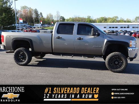 Used 2013 Chevrolet Silverado 2500 LT AWD/4WD image 1