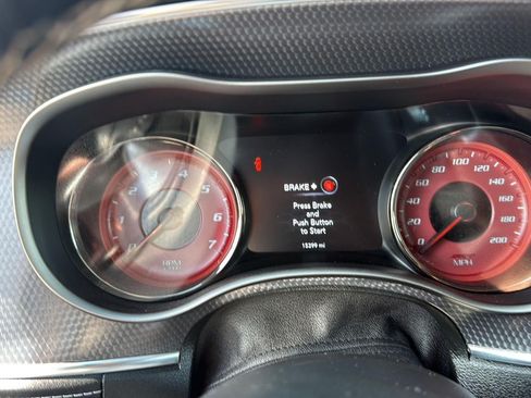 Used 2022 Dodge Charger SRT Hellcat RWD image 11