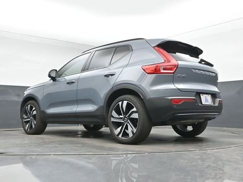 Used 2023 Volvo XC40 B5 Ultimate w/ Protection Package Premier AWD/4WD image 16
