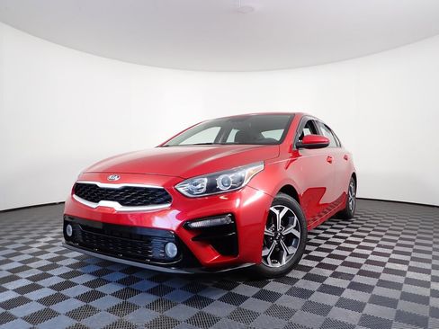 Used 2019 Kia Forte LXS FWD image 2