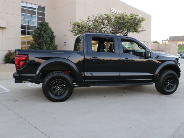 Used 2025 Ford F150 Raptor AWD/4WD image 7