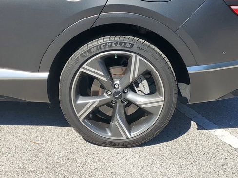 Certified 2024 Genesis GV80 3.5T w/ Prestige Matte Package image 12