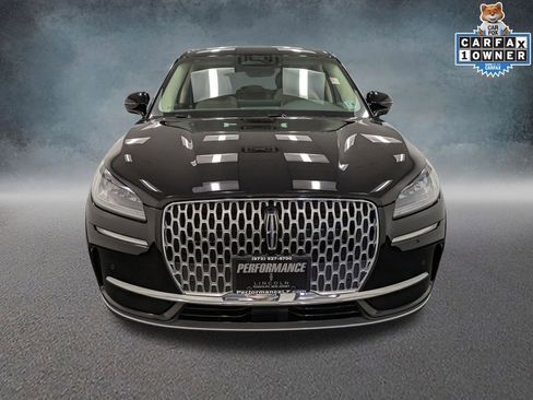 Used 2024 Lincoln Corsair AWD w/ Equipment Group 101A image 2