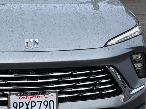 Used 2024 Buick Envision Preferred image 53