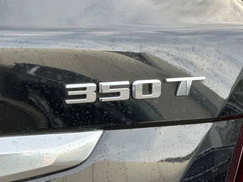 Used 2025 Cadillac XT5 Premium Luxury w/ LPO, Red Accent Package image 47