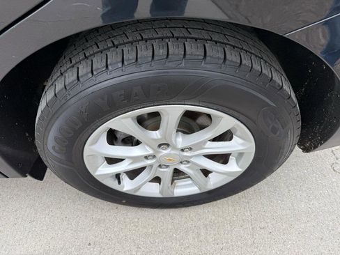 Used 2018 Chevrolet Equinox LT w/ Sun & Infotainment Package AWD/4WD image 19