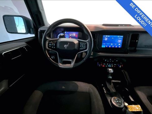 Used 2022 Ford Bronco Big Bend image 7