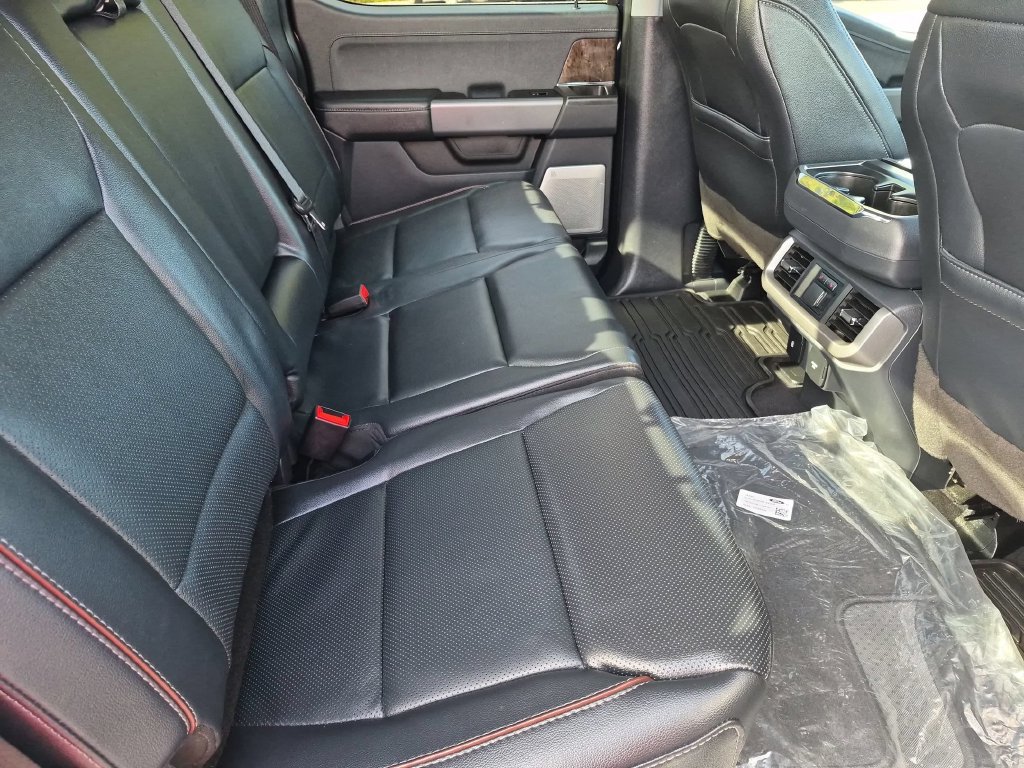 Used 2023 Ford F150 Lariat w/ Equipment Group 502A High AWD/4WD image 33
