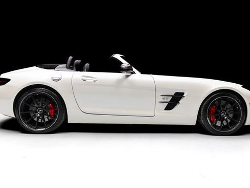 Used 2014 Mercedes-Benz SLS AMG image 27