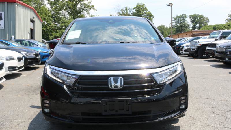 Used 2021 Honda Odyssey Touring image 2