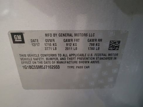 Used 2018 Chevrolet Cruze LS image 33