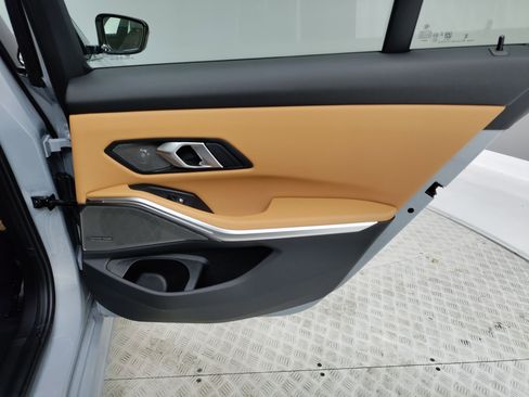 New 2026 BMW 330i Sedan w/ M Sport Package image 24