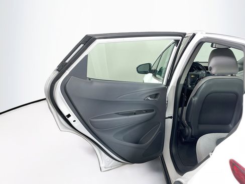 Used 2017 Chevrolet Bolt LT image 25