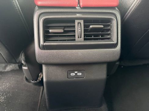 Used 2025 MAZDA CX-50 AWD 2.5 Hybrid w/ Premium Pkg image 18