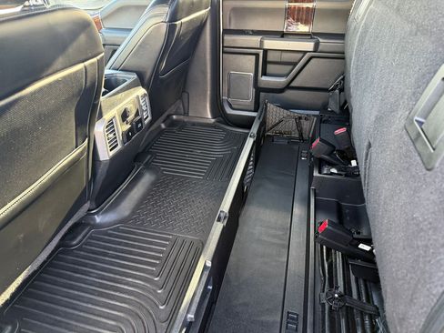 Used 2017 Ford F350 Platinum w/ Platinum Ultimate Package image 15