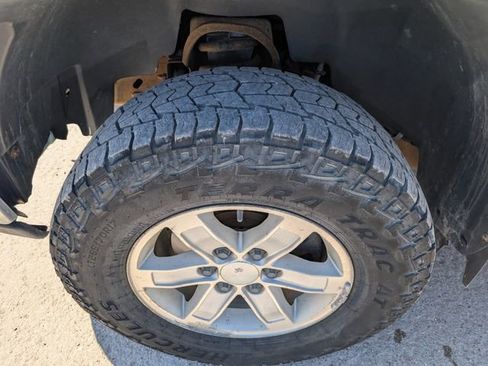 Used 2009 GMC Sierra 1500 SLE w/ Power Pack Plus image 6