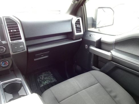 Used 2016 Ford F150 XLT w/ Equipment Group 302A Luxury image 22