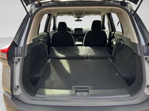 Used 2023 Nissan Rogue SV AWD/4WD image 21