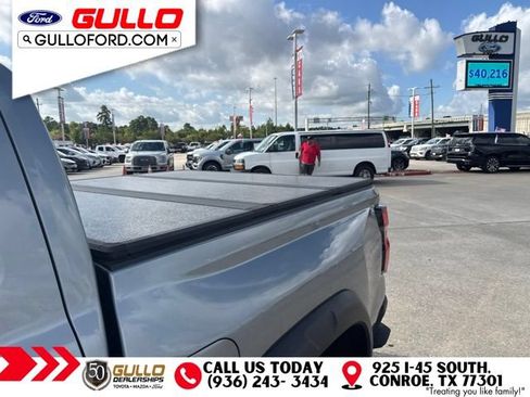 Used 2023 Chevrolet Colorado Trail Boss w/ Technology Package AWD/4WD image 7