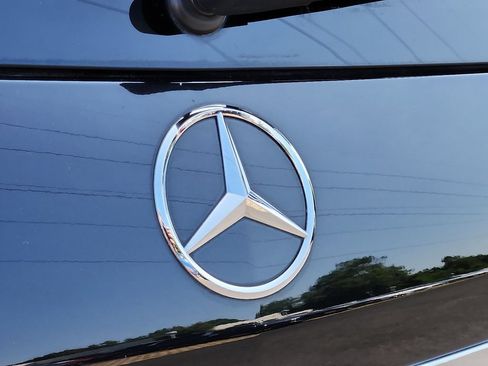 Used 2014 Mercedes-Benz GL 450 4MATIC image 31