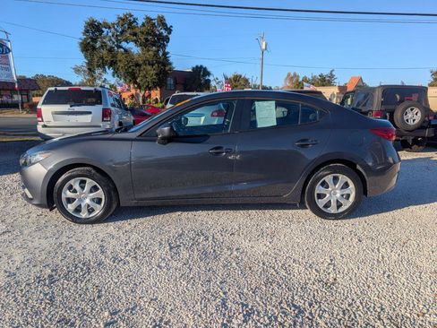 Used 2015 MAZDA MAZDA3 i Sport image 4