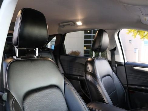 Used 2022 Ford Escape SEL image 14