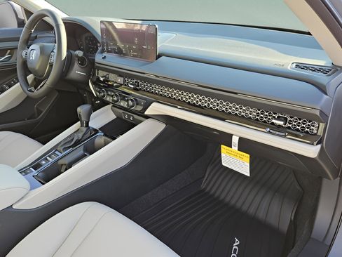 New 2025 Honda Accord EX-L image 16