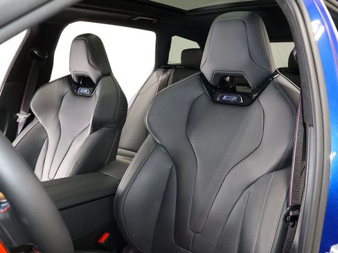 Used 2025 BMW M5 Touring image 48