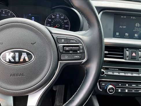 Used 2017 Kia Optima EX FWD image 12