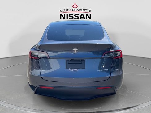 Used 2023 Tesla Model Y Long Range AWD/4WD image 5
