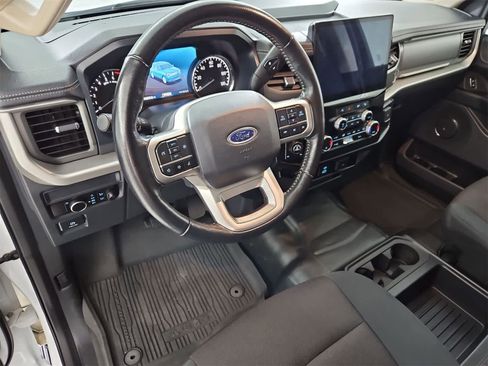 Used 2024 Ford Expedition Max XL image 2