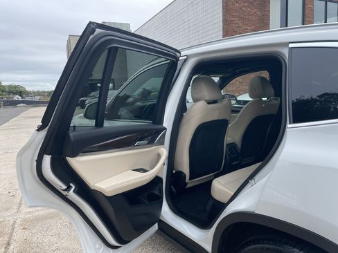Used 2023 BMW X3 xDrive30i w/ Premium Package image 29