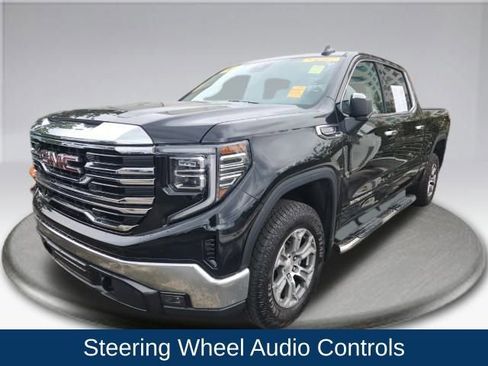 Used 2024 GMC Sierra 1500 SLT w/ X31 Off-Road Package image 13