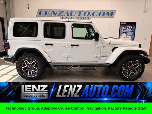 Used 2024 Jeep Wrangler Unlimited Sahara AWD/4WD image 1