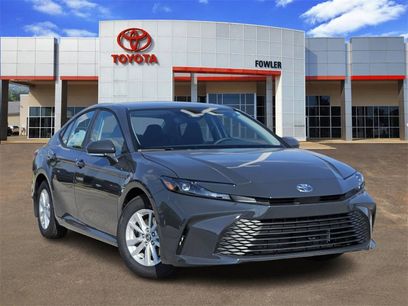 New 2026 Toyota Camry LE w/ Convenience Package