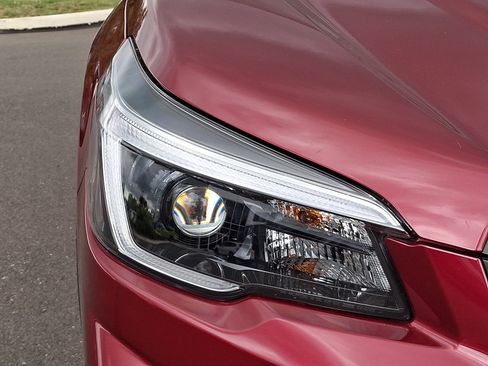 Certified 2021 Subaru Forester Premium AWD/4WD image 10