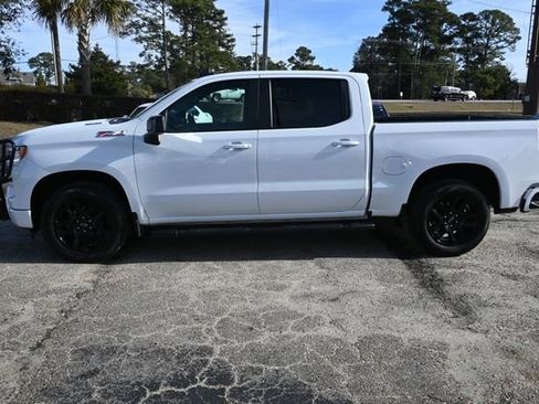 Used 2023 Chevrolet Silverado 1500 RST w/ Z71 Off-Road Package image 2