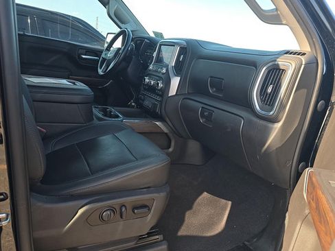 Used 2021 GMC Sierra 1500 SLT RWD image 10