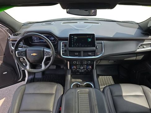 Used 2023 Chevrolet Tahoe LT w/ LT Signature Package AWD/4WD image 32
